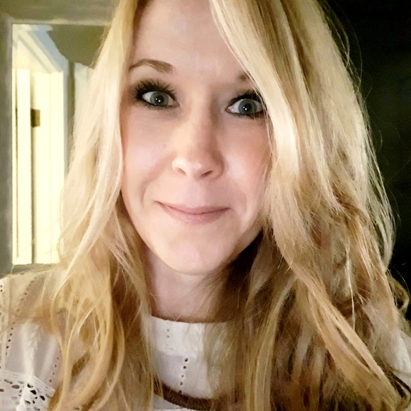 Welcome to my Closet😁 - Picture 1 of 1